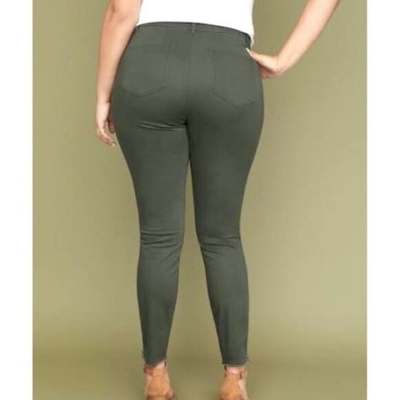 Lane Bryant Mid Rise Skinny Utility Pants Size 20 Zip Ankle Raw Hem Olive Green - Picture 3 of 10